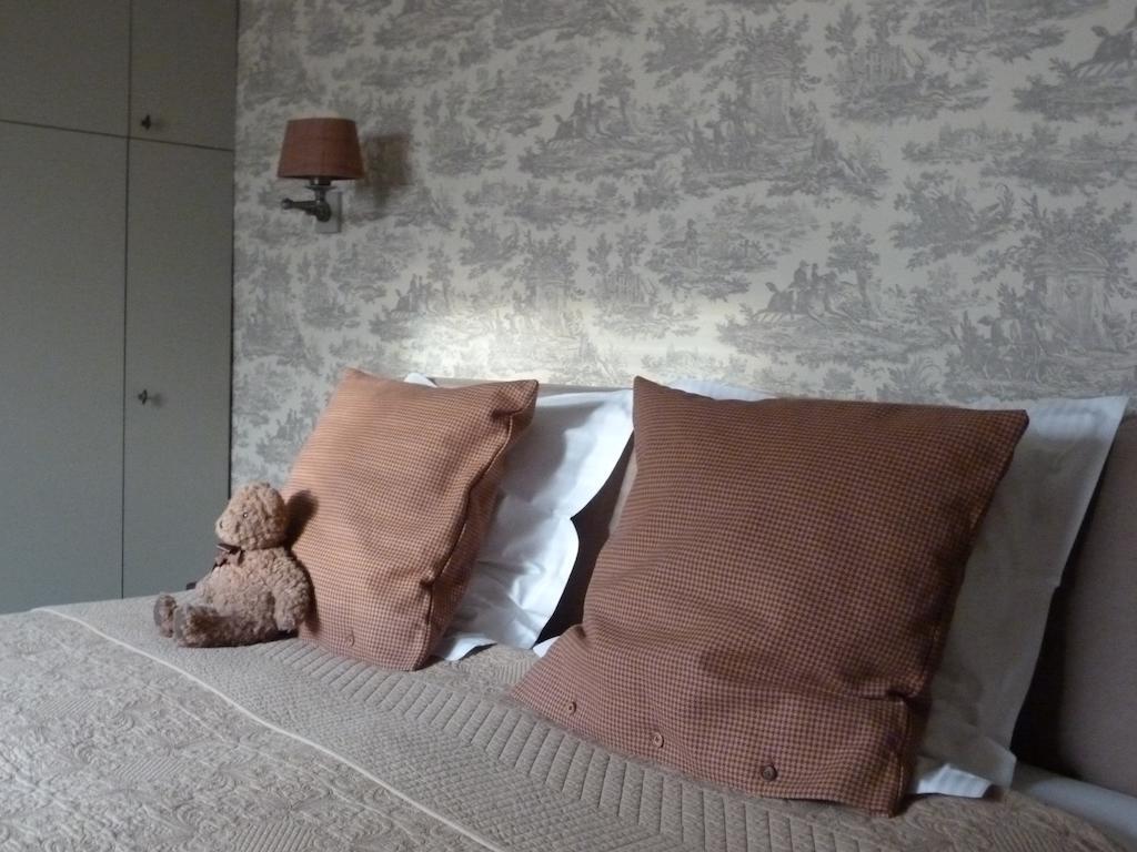 Guesthouse Alizee Leuven Oda fotoğraf